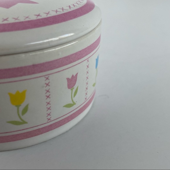 Vintage Trinket Box 1987 FTDA Ceramic Tulip Design Pink Easter EUC - Picture 4 of 13